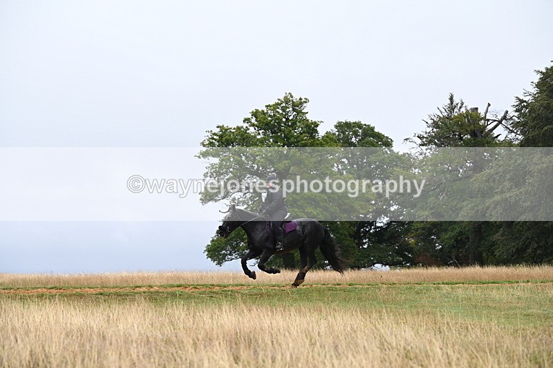 DSC_2093 - Time at Statue 12:13 to 12:32