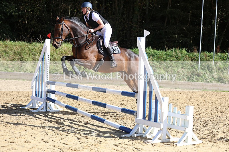 3E7A5140 - Class 9: 80cm Senior