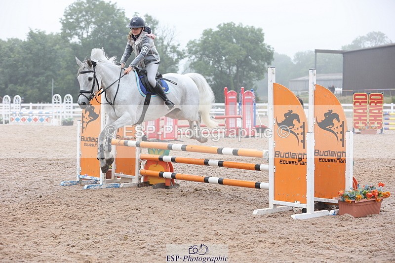 240630A-093254-11529 - Cls 30 British Novice and 80cm Open