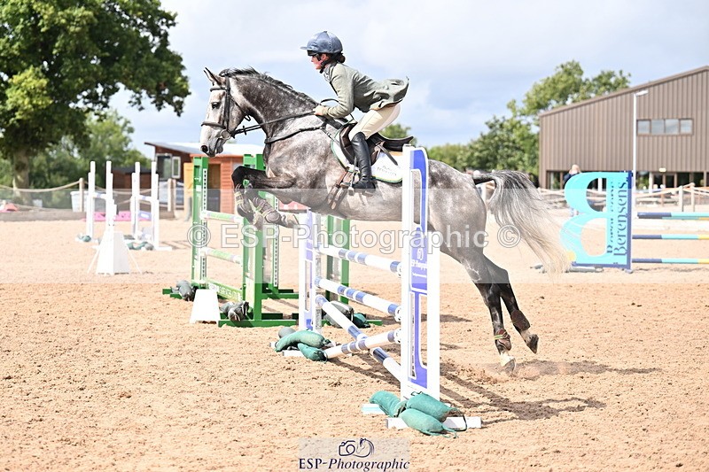 250827B-140001-00662 - Cls 4 Snr Newcomers 1.10m