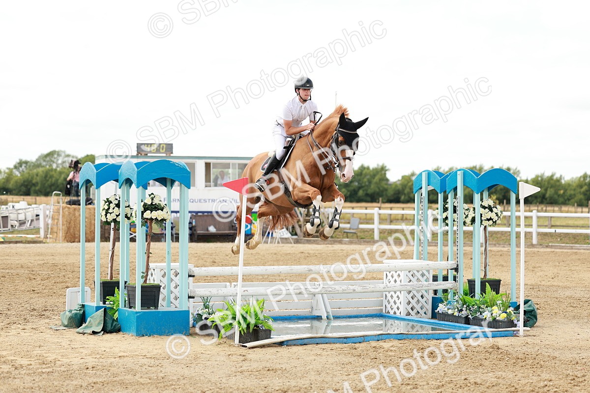 SBM_018782 - Class 21 - Senior Newcomers Championship 2d Rd