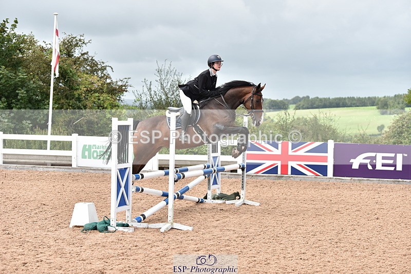 230812A-122820-09236 - Cls 27 85cm Amateur Qualifier