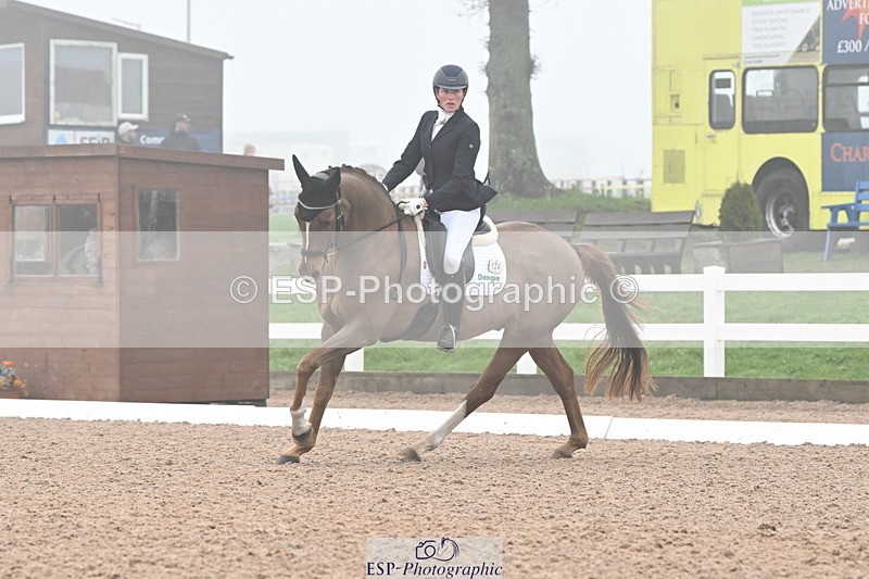 240217A-111750-01630 - 124-Anna.miller-fantabulous