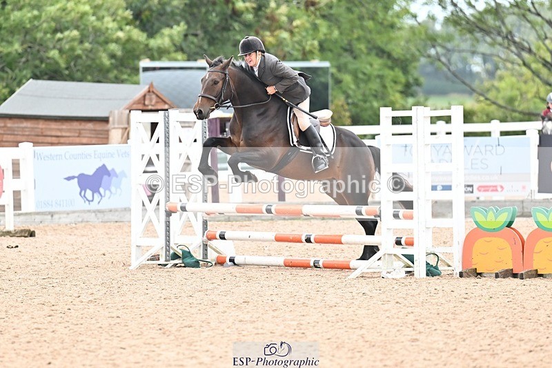 250920-110557-00384 - Cls 22+23 Club and Schools 70cm