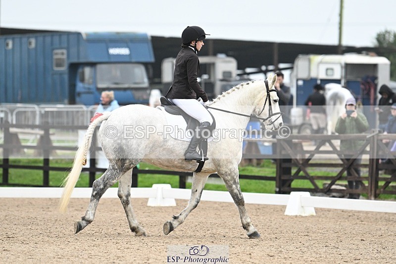 241103-110452-00427 - Intro 3 - 10.50 to 11.44