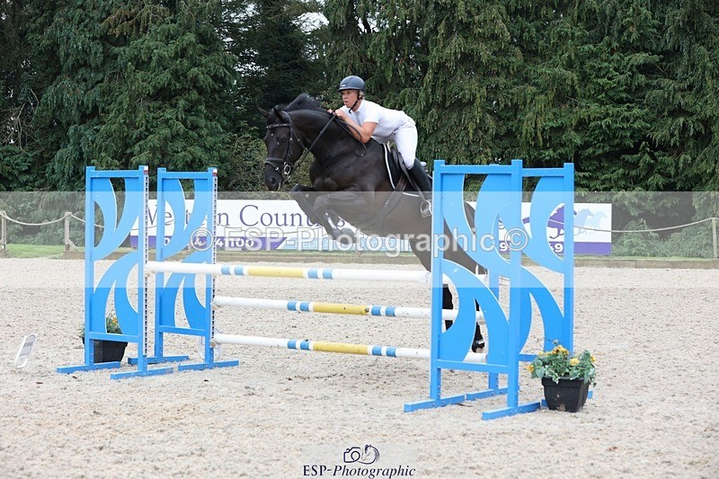 230908-172318-03273 - Cls 9 Snr Newcomers & 1.10m Open