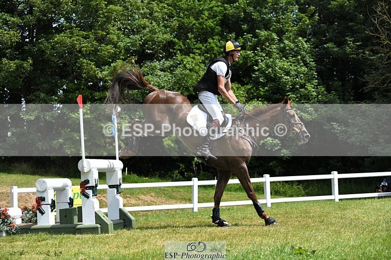 230528-121344-16527 - 430-THE_PARTNER-Will_Rawlin-XC