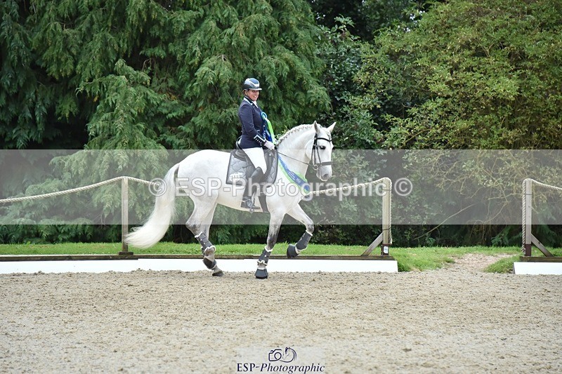 230813-182050-08840 - Medium Silver Presentations