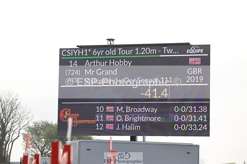 250424-092805-02804 - Cls 29 Young Horse 6yr old