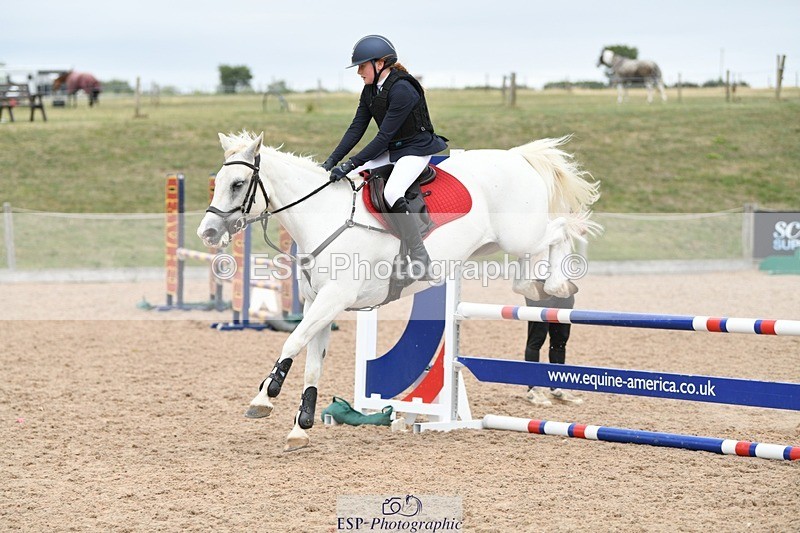 250807-132724-01183 - 80cm Round 2