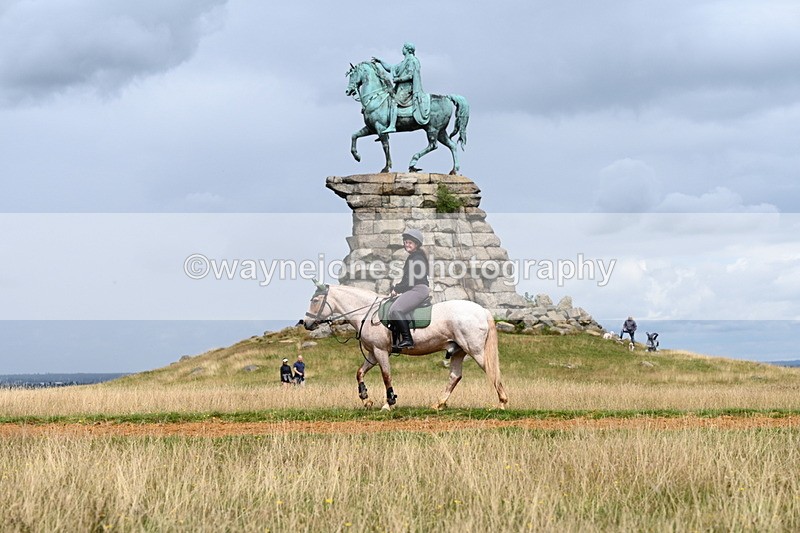 DSC_8008 - Time at Statue 13:16 to 13:52