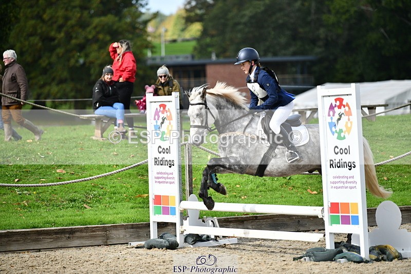 251004A-130852-01157 - Classes 6 & 7 60cm