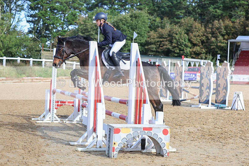 3E7A8287 - Class 4: Pony British Novice/80cm Open