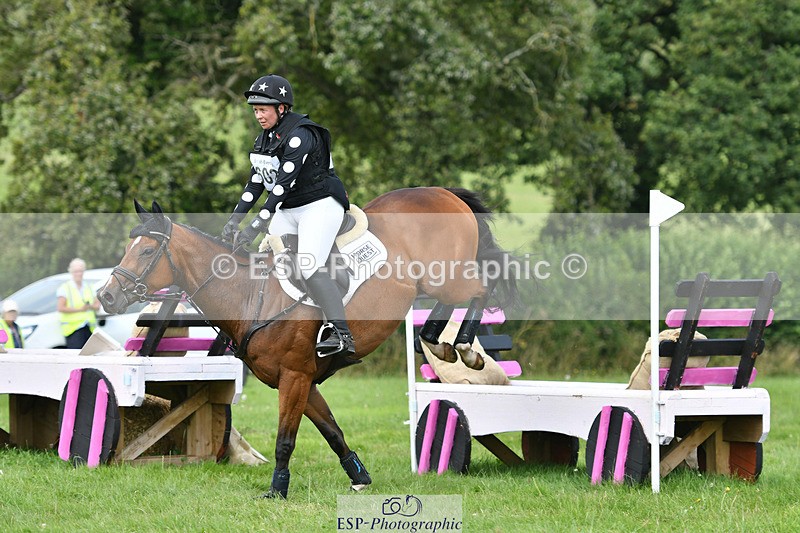 240804-152018-17609 - 602-Roxi_Foster-CABLE_MOUNTAIN