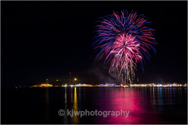 Weymouth Bay Fireworks - Gallery 5