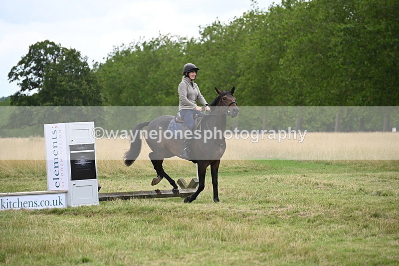 WJ6_4741 - Time at Jump 13:04 to 13:34