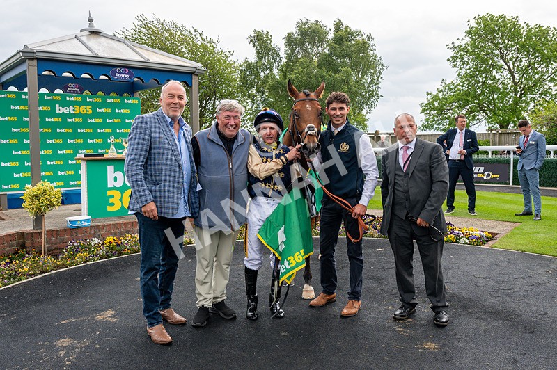 240525-Race 3-Old Is Gold-7063 - Race 3