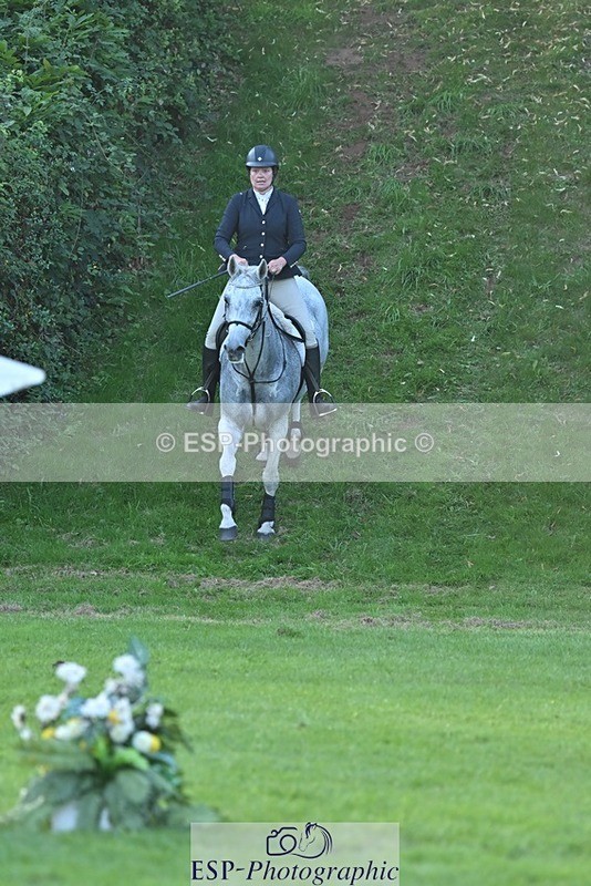 230909-180915-07972 - Cls 14 Snr 1m Derby