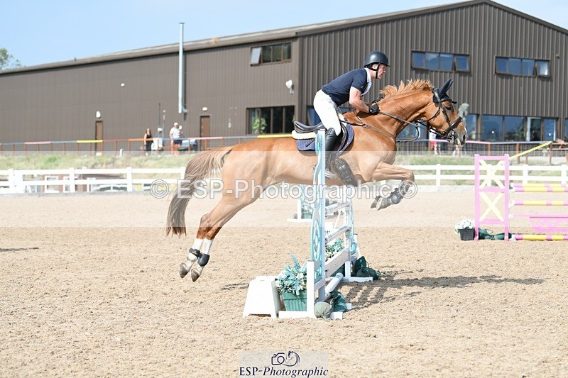 250725-163328-03953 - Cls 10 1.05m Amateur Quali