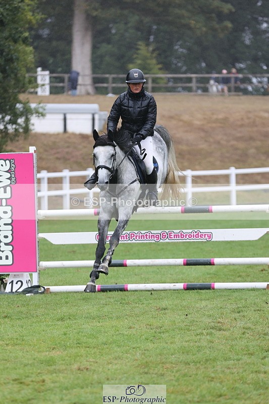 250830A-131825-06628 - Cls 16 Snr Newcomers and 1.10m Open