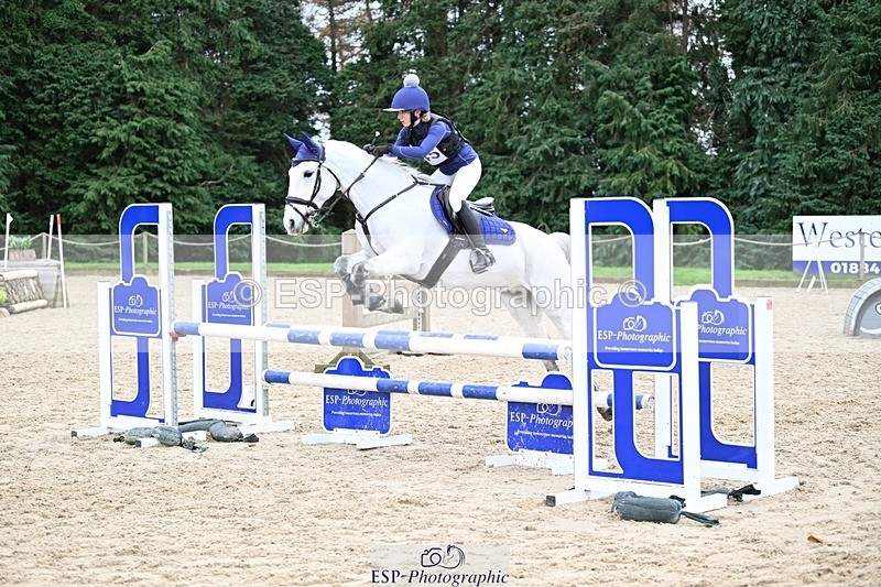 241117-132317-04143 - Cls 3 90-95cm 13.00 to 14.00