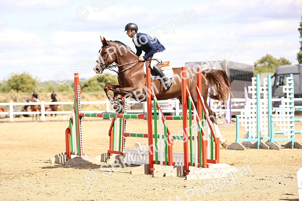 SBM_001323 - Class 6 - Senior Newcomers - 1.10m