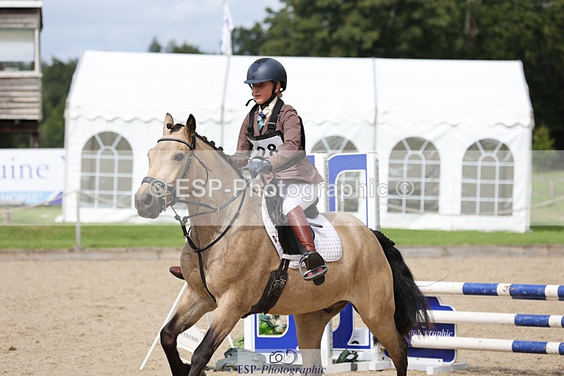 240823X-142750-18403 - 70cm R1 13.45 to 15.30