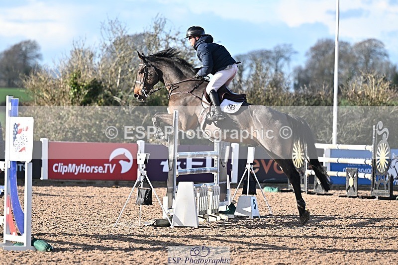 251203-132332-00692 - Cls 4 Newcomers and 1.10m Open