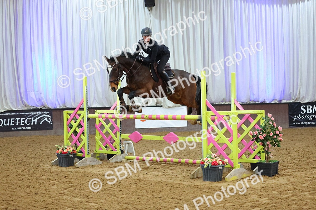 SBM_006709 - Class 26 - Senior Newcomers 1.10m