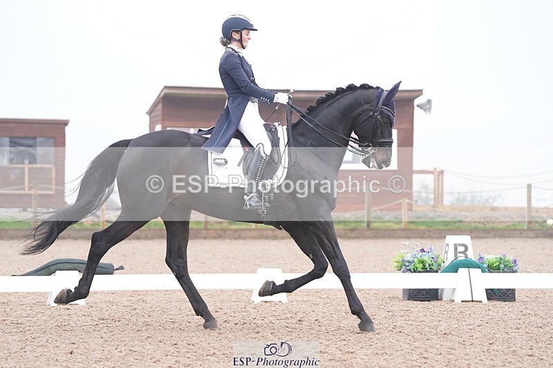 250404-083404-03779 - 069-India.Hamilton-Burnet-Kissingdale