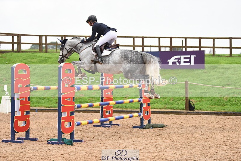 230916A-104602-03906 - Cls 14 Snr Foxhunter