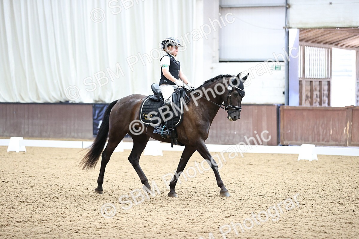 SBM_001466 - Novice 4 - 11.15-13.22