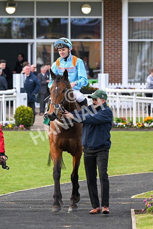 200424-Race 5-Cold Stare-6976