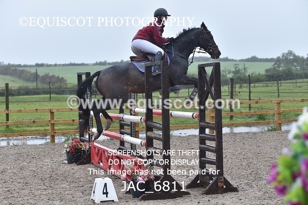 JAC_6811 - CLASS 19 SUN Pony Foxhunter/ 1.10m Open