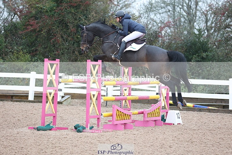 231112A-131649-04375 - Cls 20 Newcomers & 1.10m Open