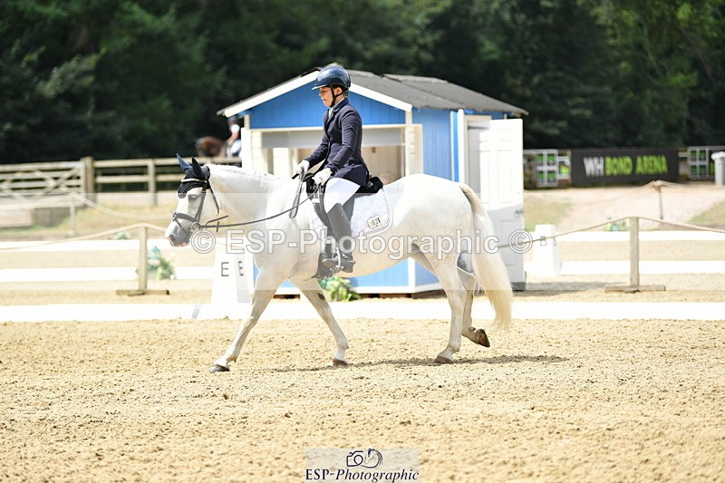 250718A-120634-01331 - 062-Emma.Lomas-Hillgarth.Bombay.Saphire