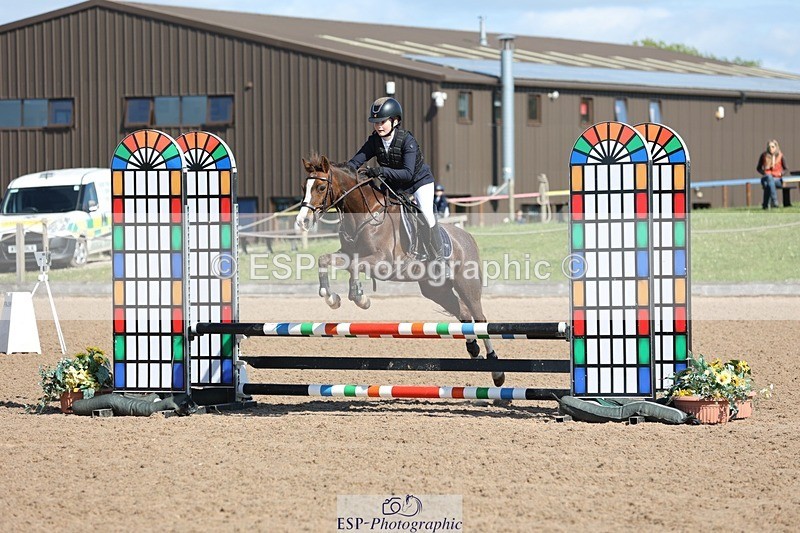 250504-101100-01858 - Cls 1 Pony Intro 70cm