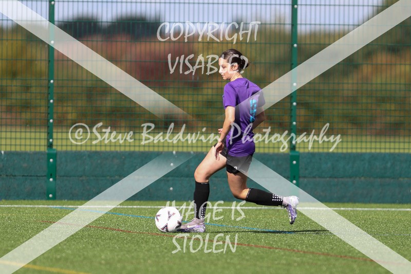 1DX30051 - 2025-09-13 FC Abbey Meads U17 Girls Purple V Cumnors U17 Girls