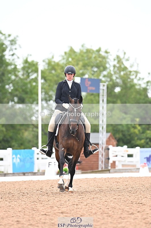 240815A-100811-00015 - 227-Stephanie.Rapley-Jay-Jay