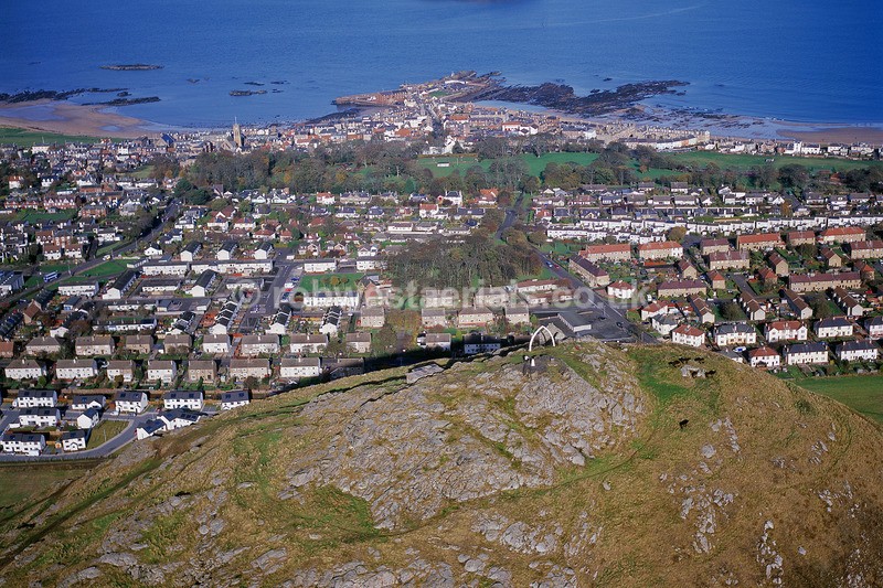 A00701A North Berwick Law 2014 - Settlements, infrastructure and attractions