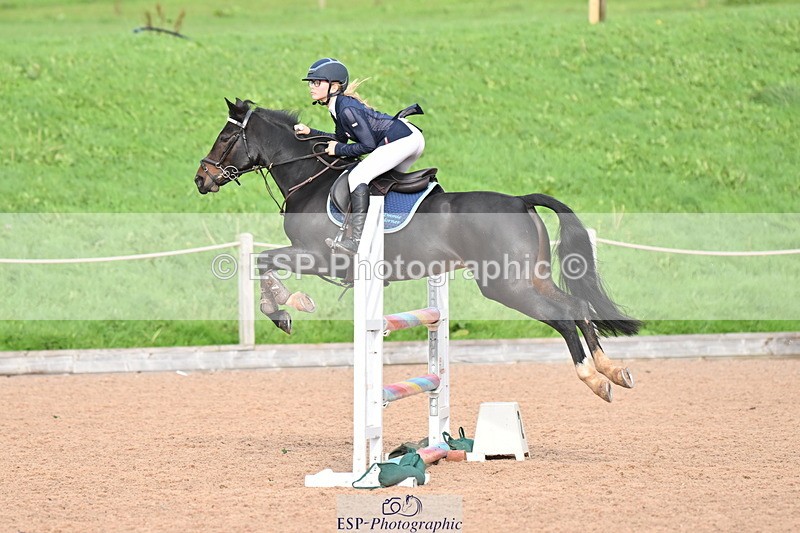 231029A-134442-03593 - Springboard 128cm & 138cm