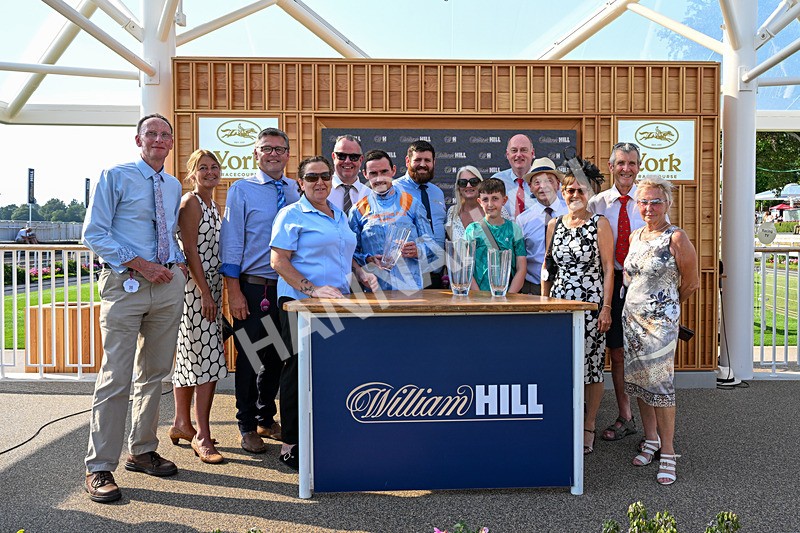 100726-Race 6-Ziggys Triton-5262 - Race 6 17.05pm William Hill Keep Your Raceday Positive Handicap