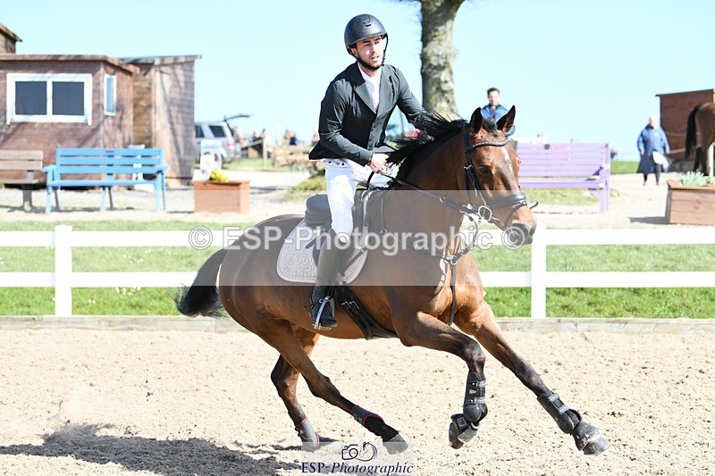 250330-150217-07500 - Cls 37 1.10m National Amateur Quali