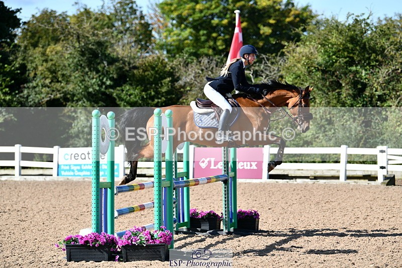 240913A-105623-03582 - Cls 21 Snr Discovery and 1m Open