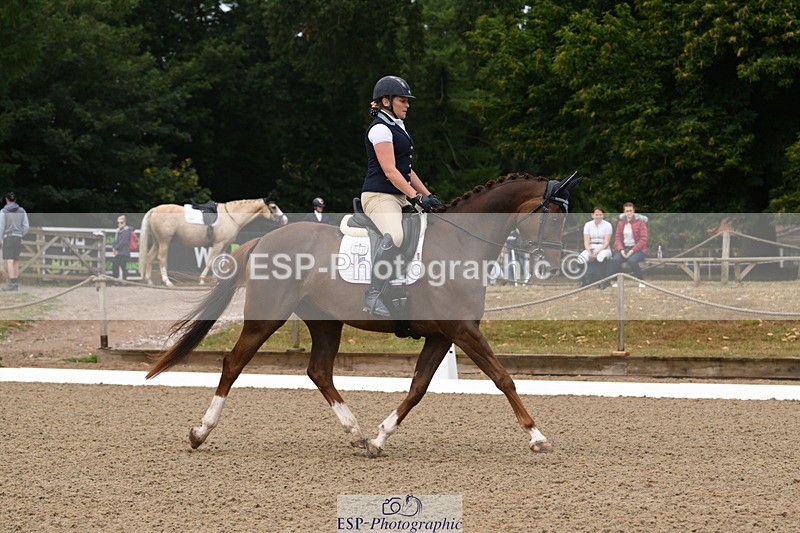 250719A-093805-02985 - 144-Verity.Perry-Vogue