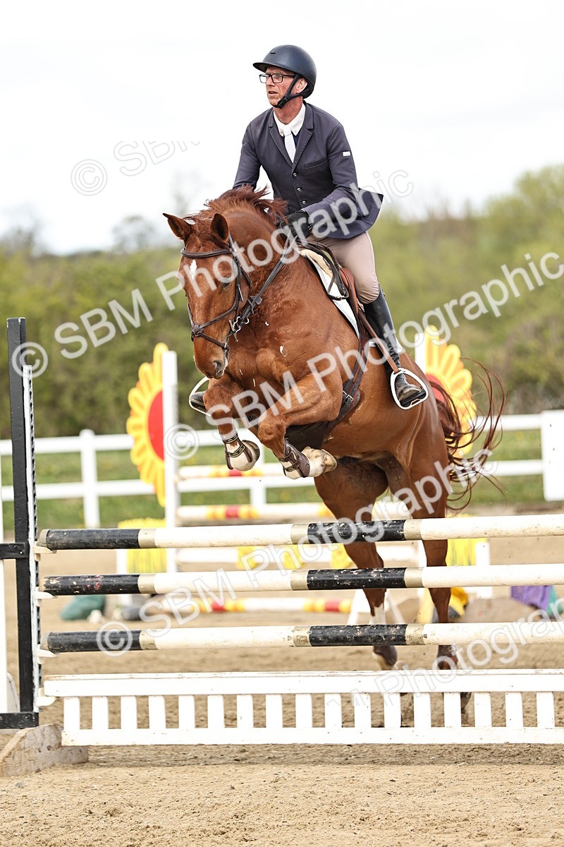 SBM_001380 - Class 4 - Senior Newcomers - 1.10m