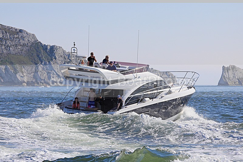 180527 UNNAMED PRINCESS 43 1Y3A2875 - Flybridge Cruisers