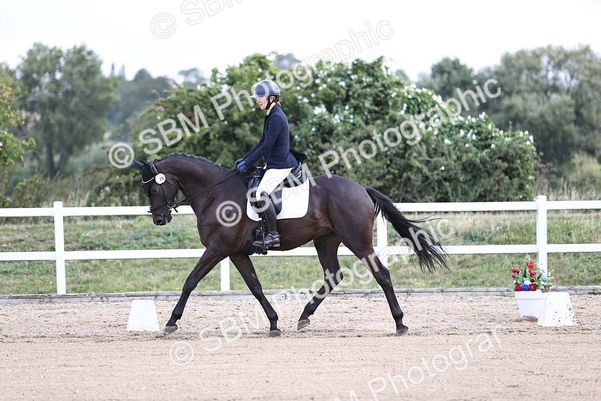 SBM_015323 - Class 14 - Novice 23 - 9.05-10.08