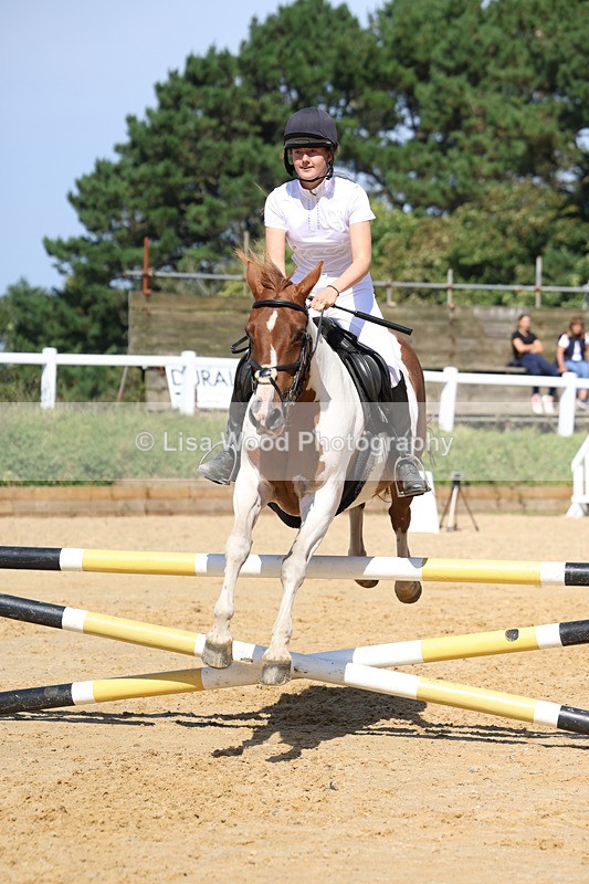 3E7A1440 - Class 9: 80cm Senior