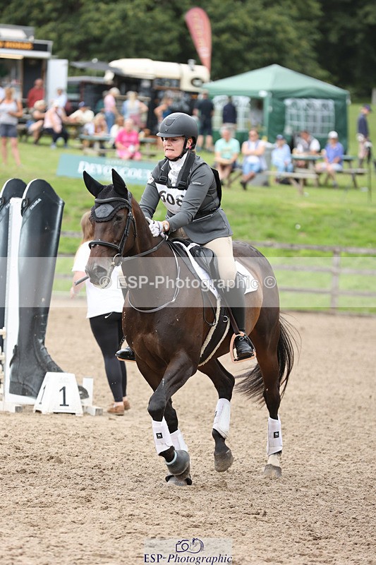 240804-144645-16082 - 608-Heather_Johnson-MUNDUS_MEUS